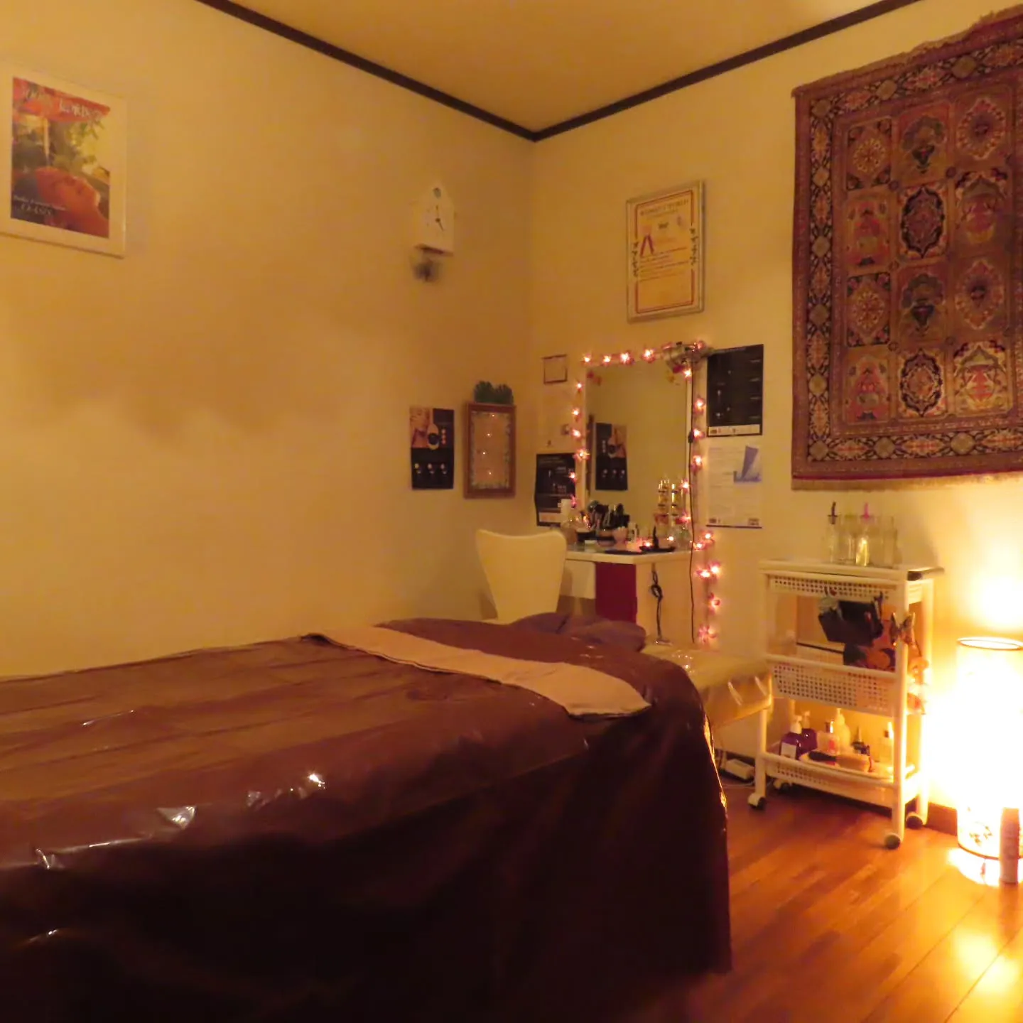 先日モデルさんにOASISでの施術のお写真を